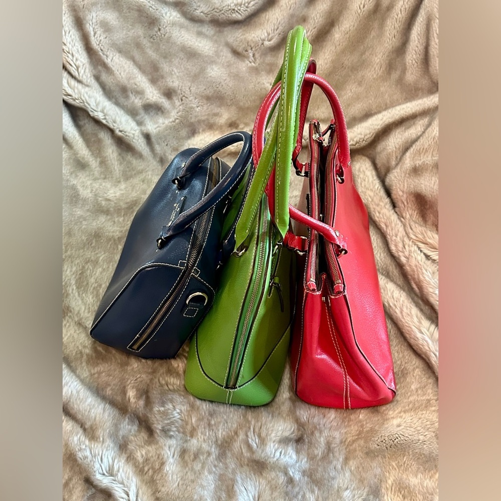 Kate Spade set of three Leather Handbags​​ - Picture 15 of 15